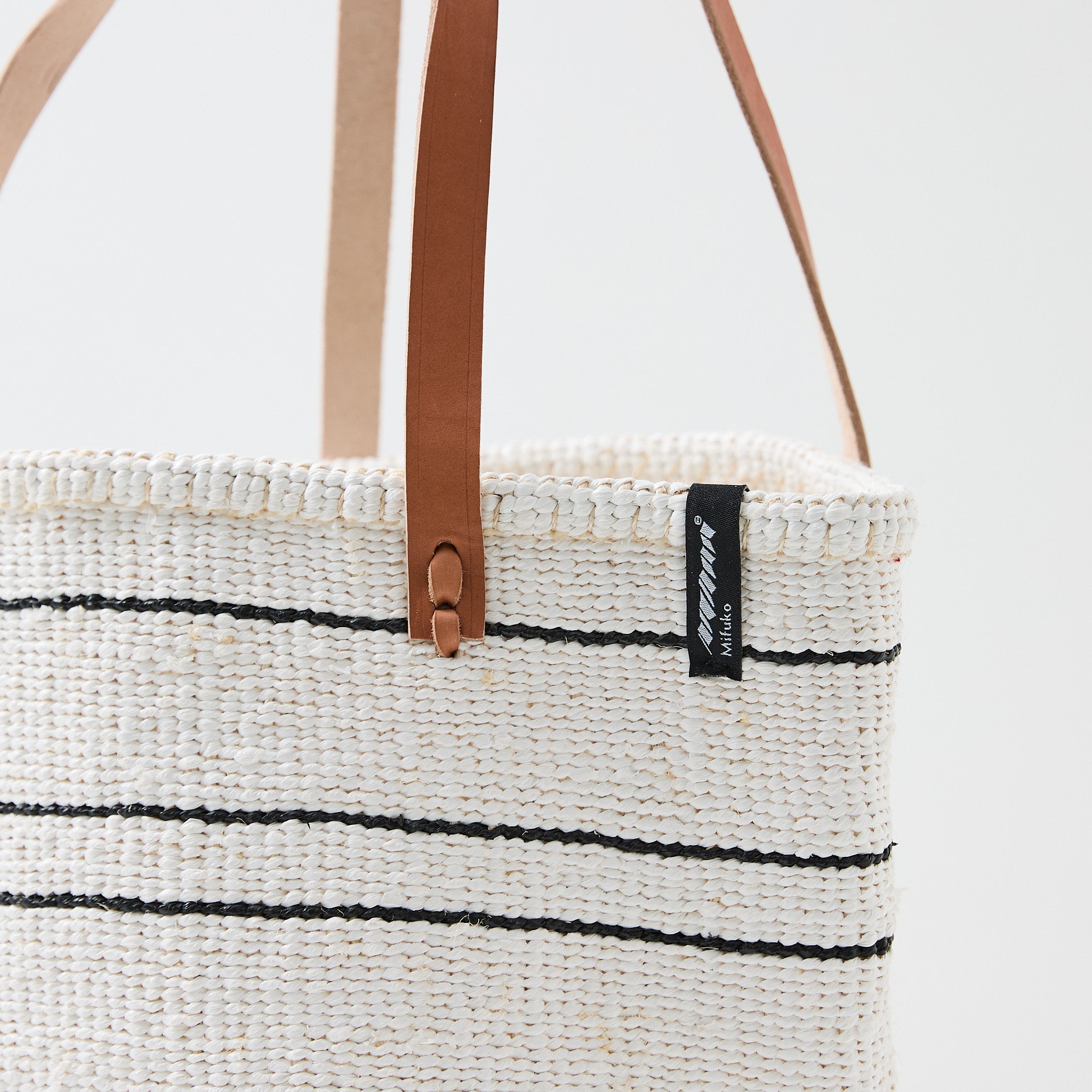 Kiondo shopper basket | 5 black stripes M