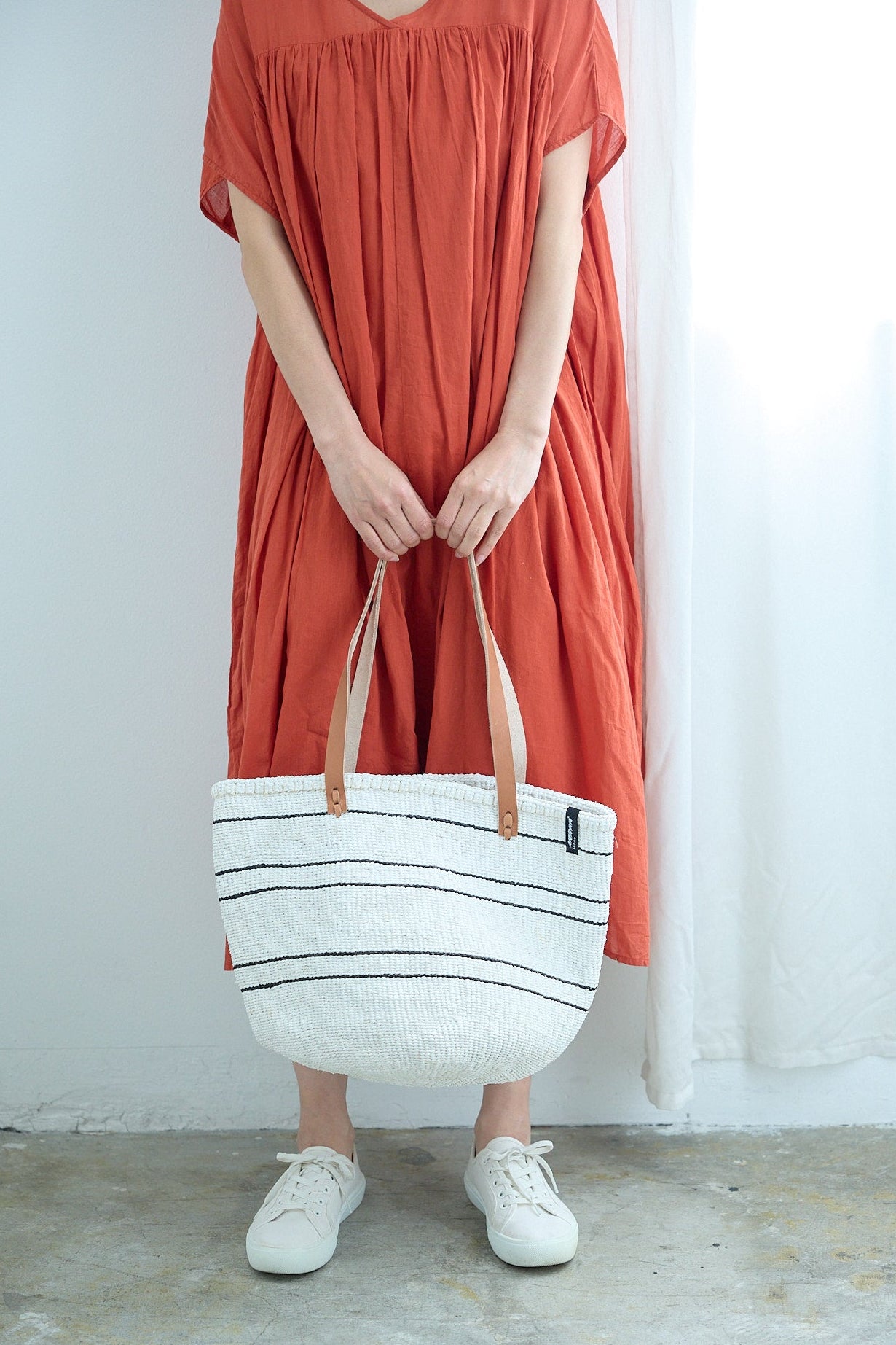 Kiondo shopper basket | 5 black stripes M