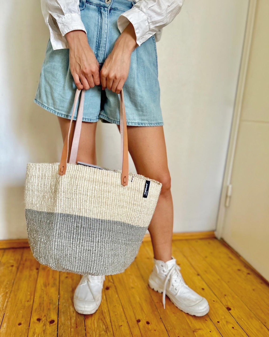 Kiondo shopper basket| Natural and Light grey duo M