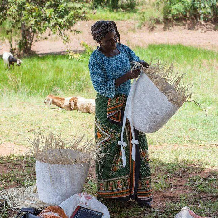 Kiondo market basket | White L
