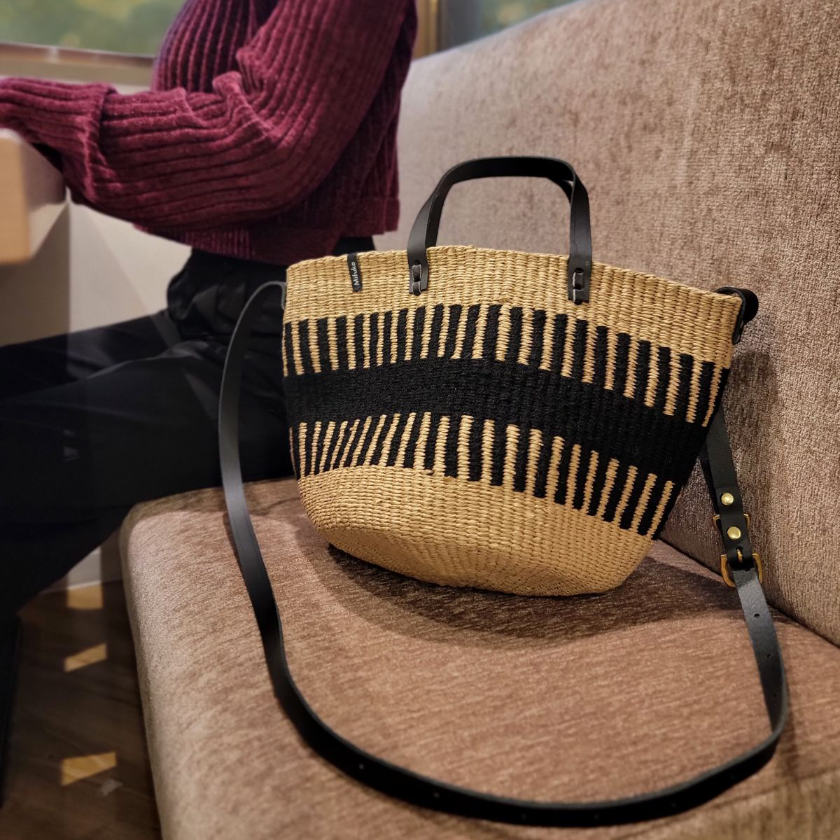 Pamba crossbody basket bag | Black rib weave S