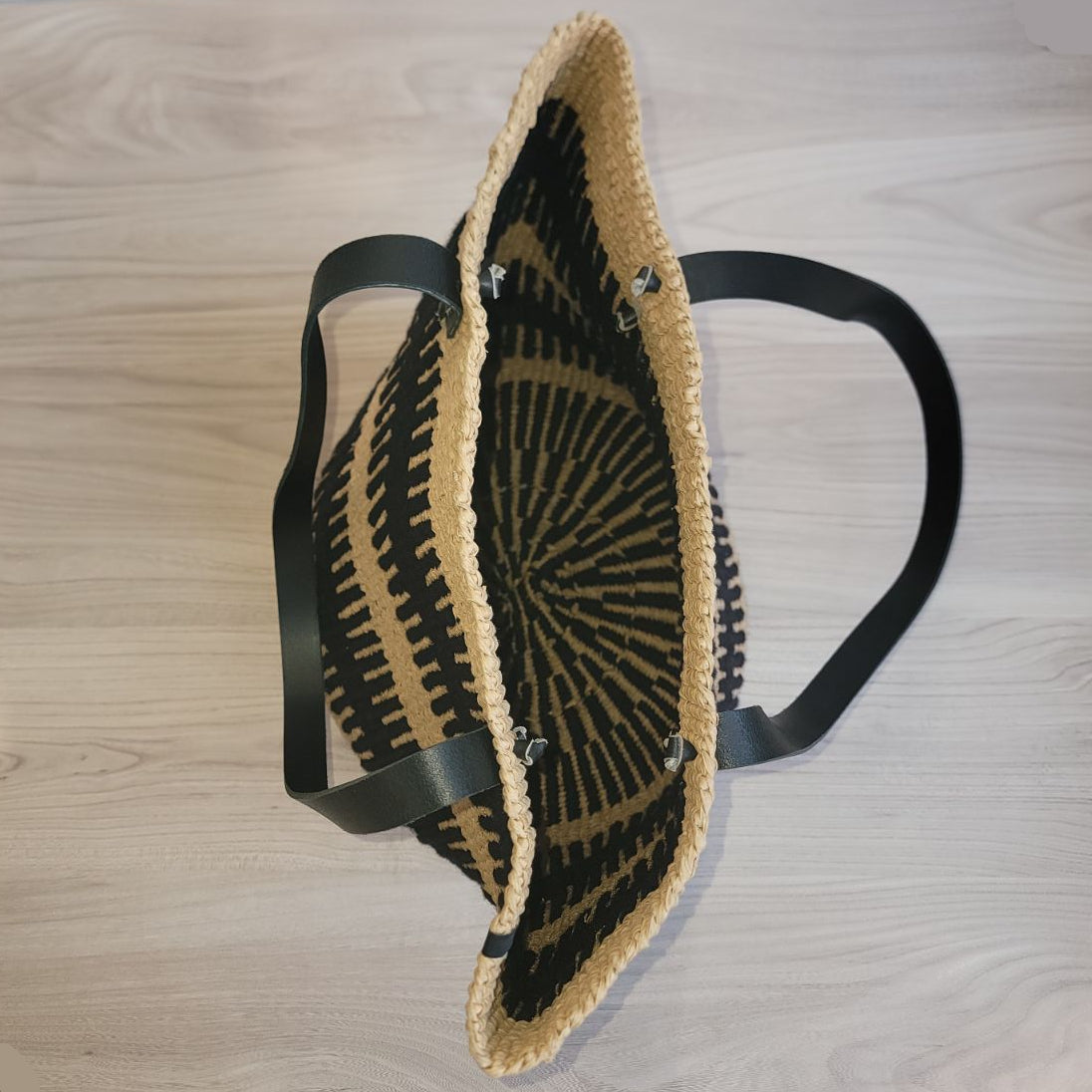 Pamba Shopper basket | Black rib weave M