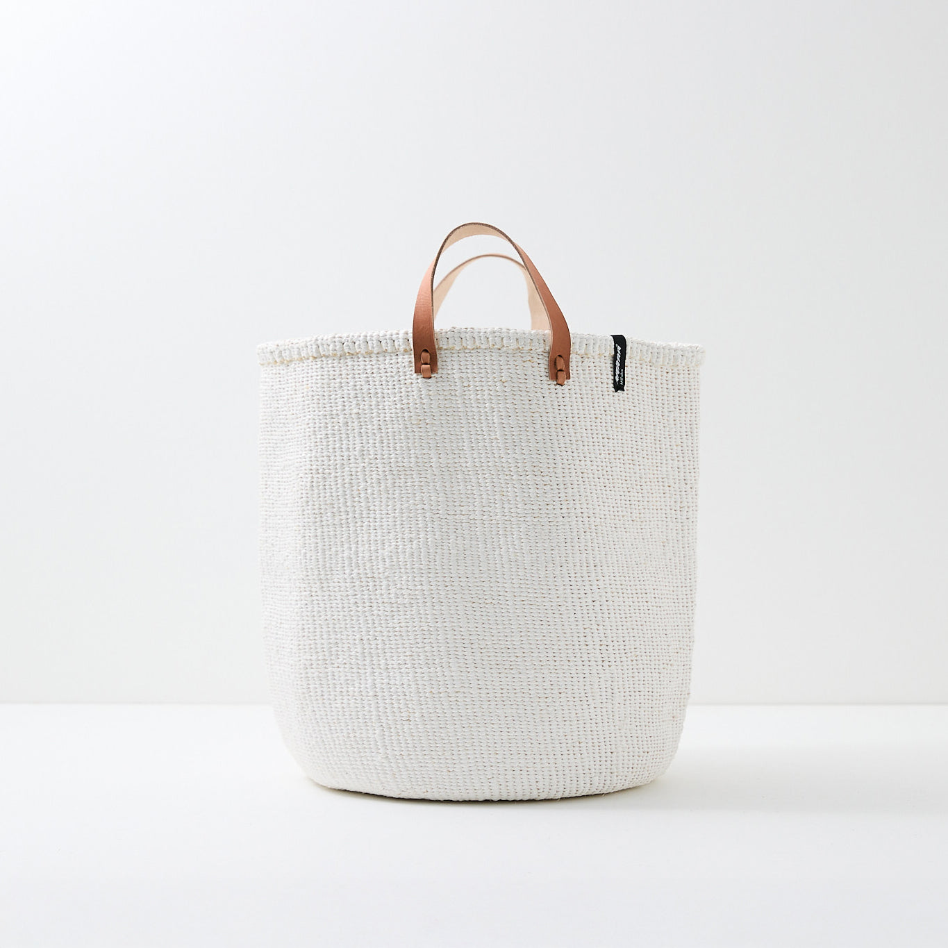 Kiondo market basket | White L