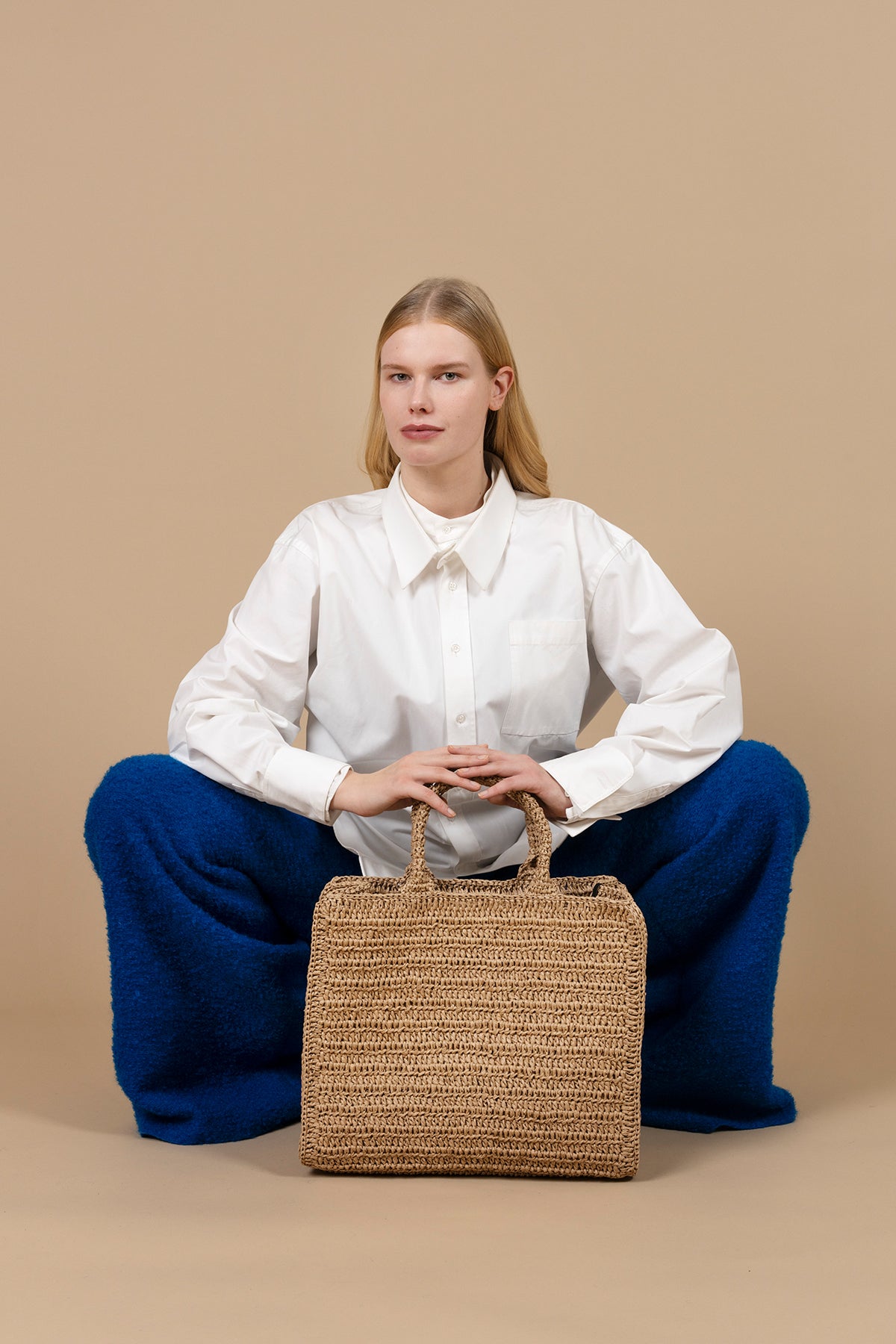 Crocheted bag | brown M
