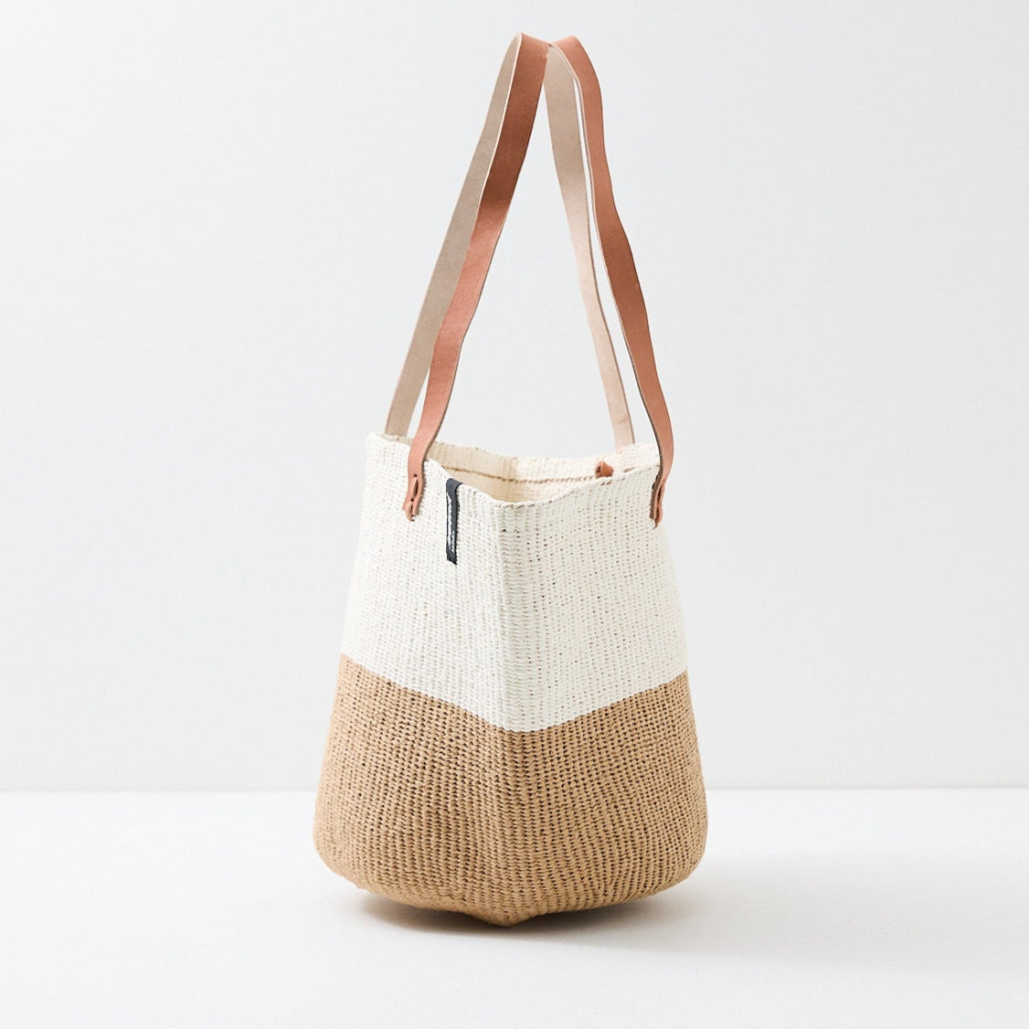 Kiondo shopper basket| White and brown duo M