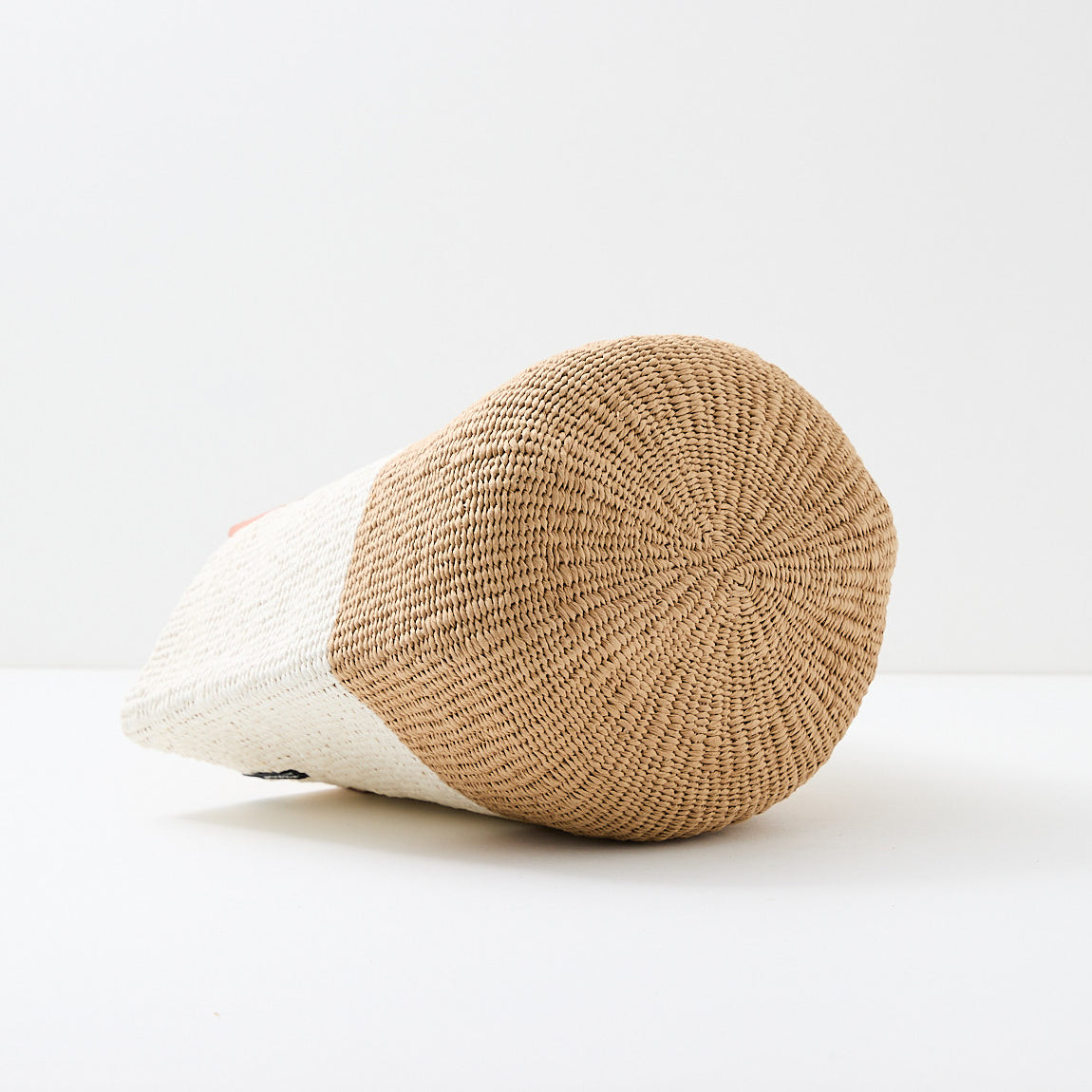 Kiondo market basket | White and brown duo M