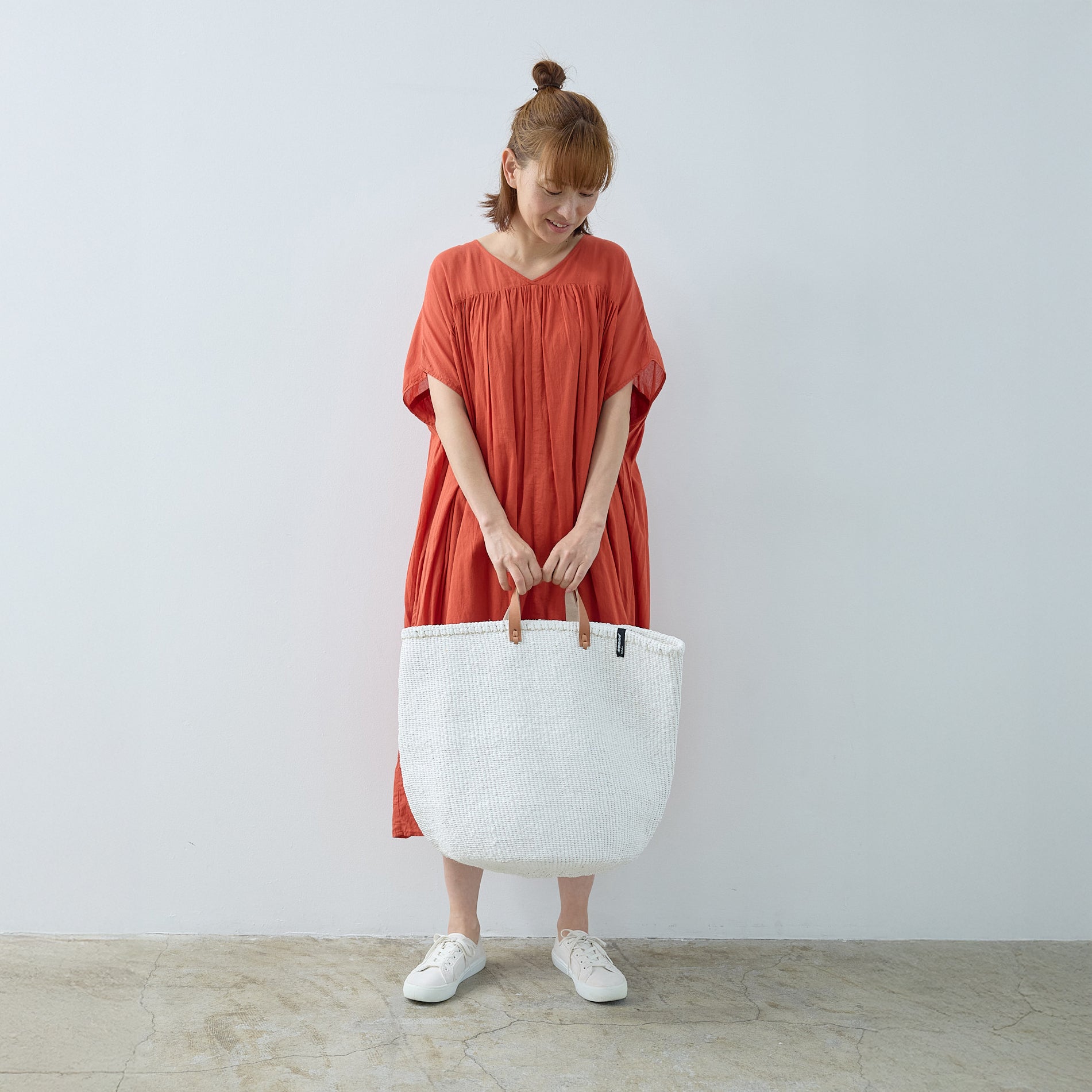 Kiondo market basket | White L