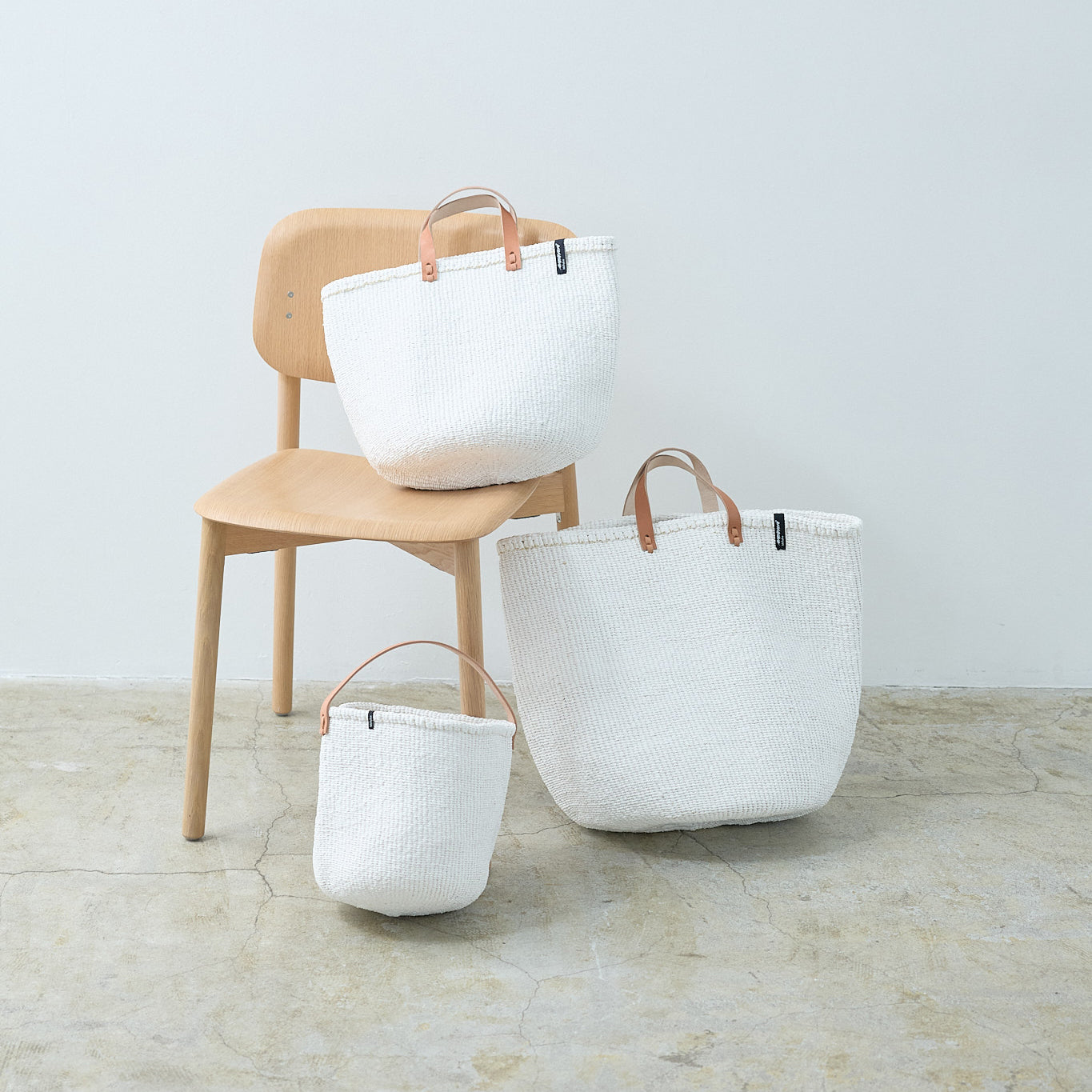 Kiondo market basket | White M