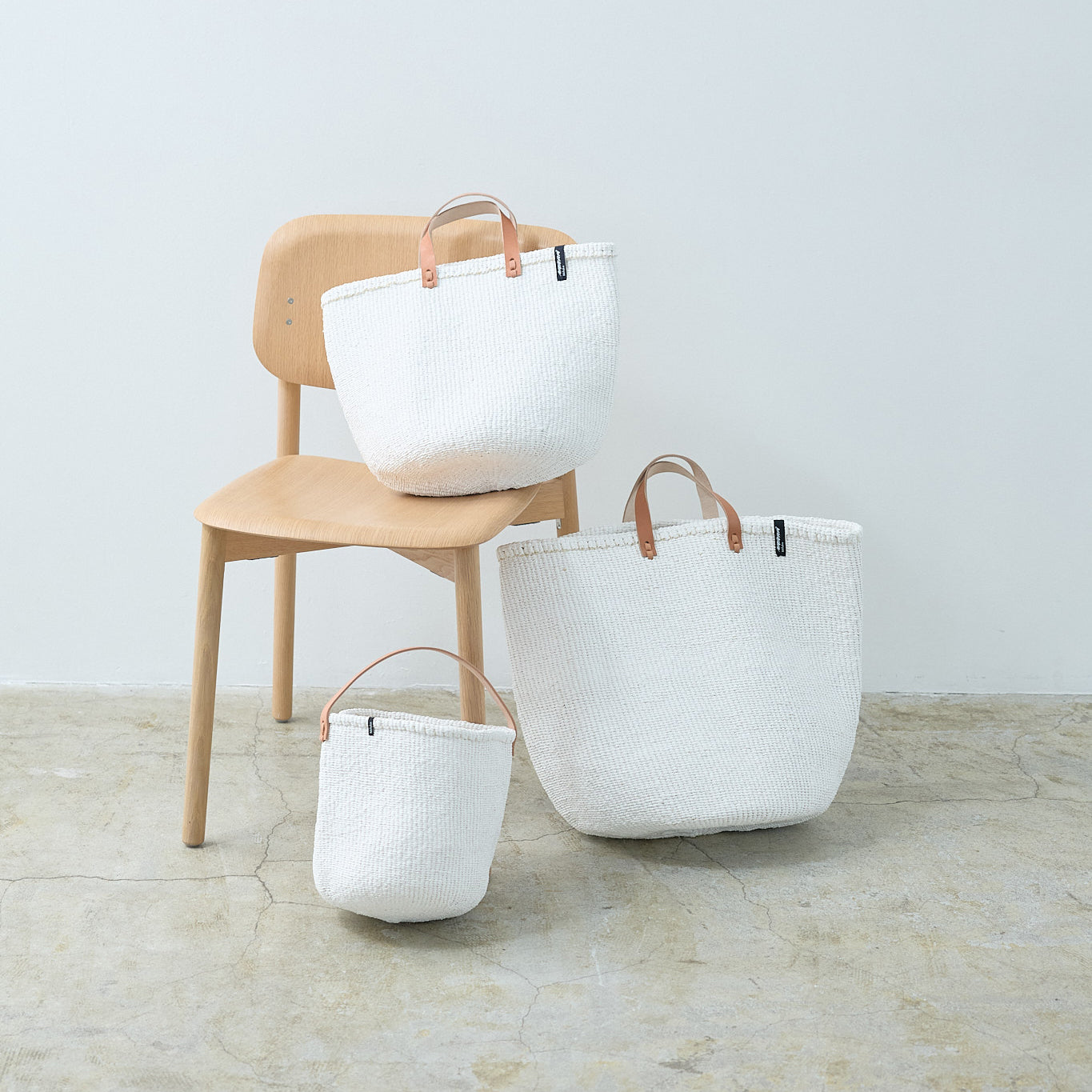 Kiondo market basket | White L