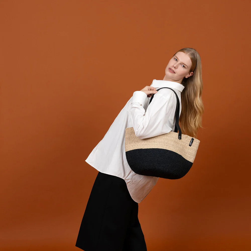 Majani shopper basket | Black Duo M