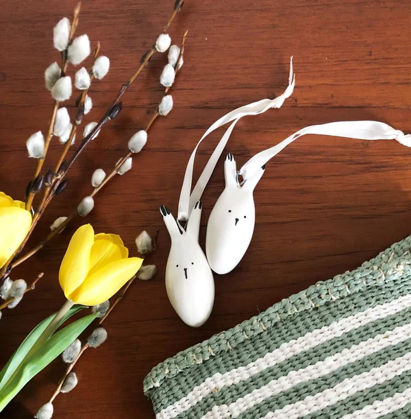 Wooden ornament | White bunny（ウサギ）