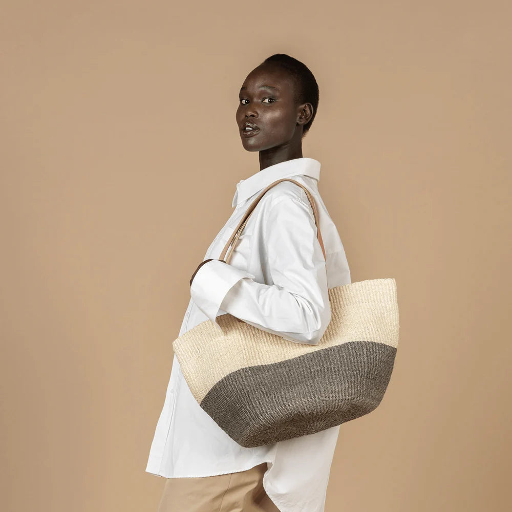 Kiondo shopper basket| Natural and Light grey duo M